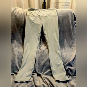 Gray Leggings - Large - New Condition!